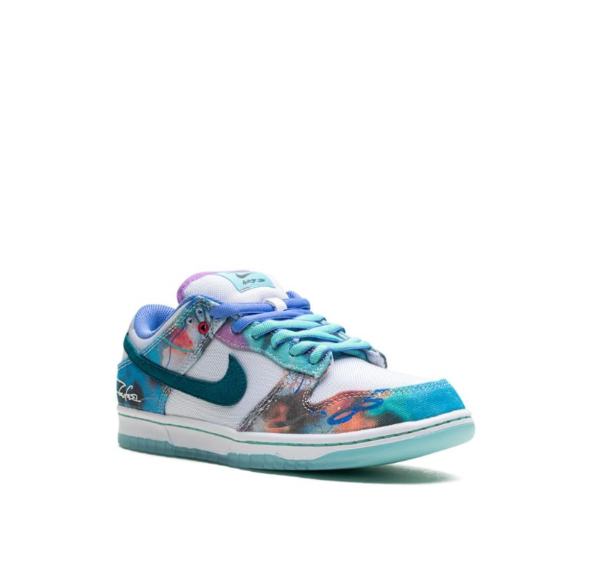 Nike x Futura Laboratories SB Dunk Low "Bleached Aqua"
